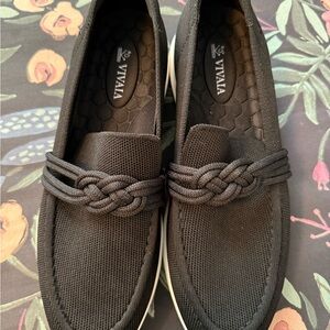Vivaia Walker Pro Knot Hybrid Penny Loafers. Black, Women’s size 41.5